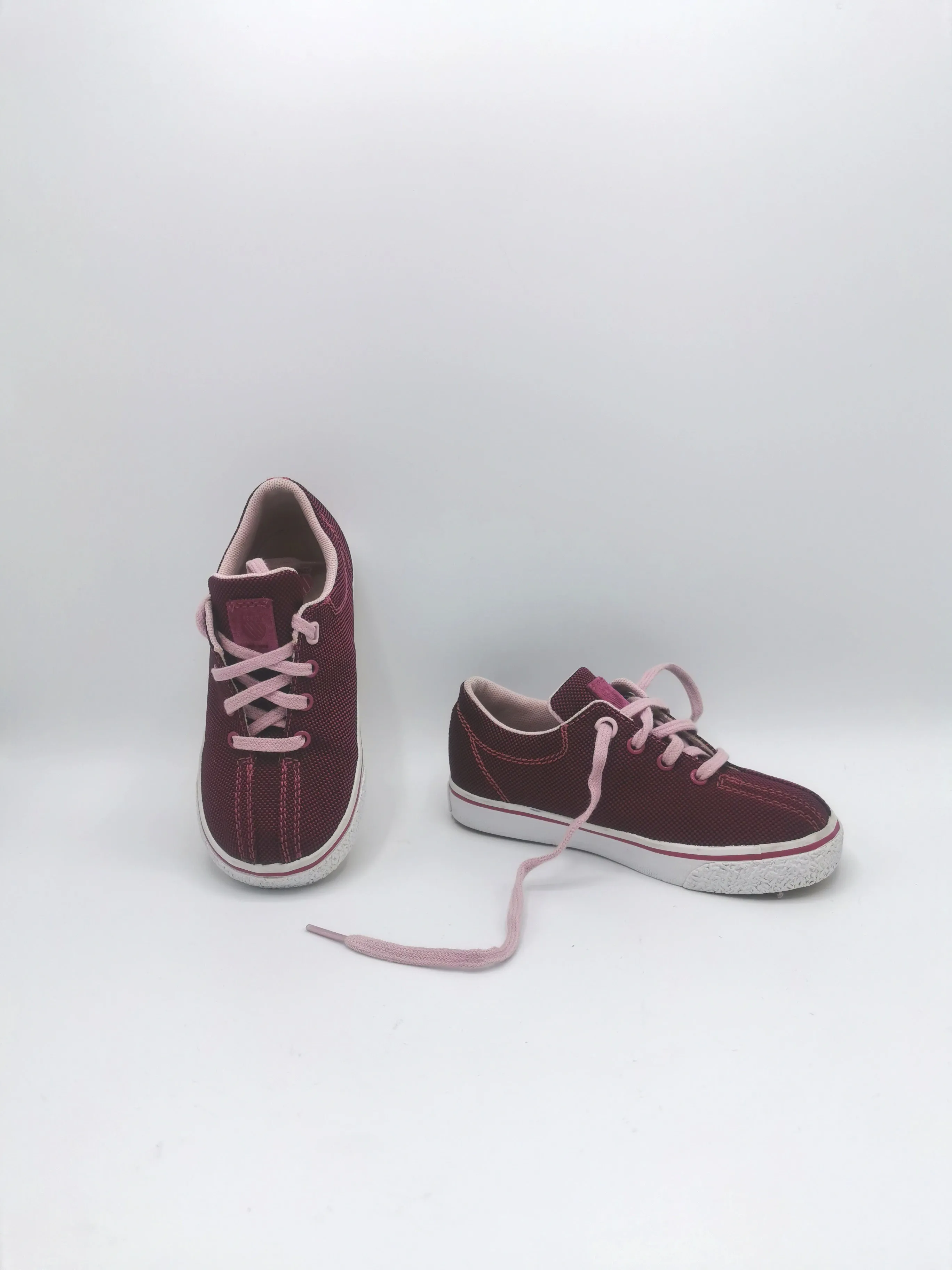 GIRL SIZE 9 TODDLER - K SWISS Running Shoes EUC B59
