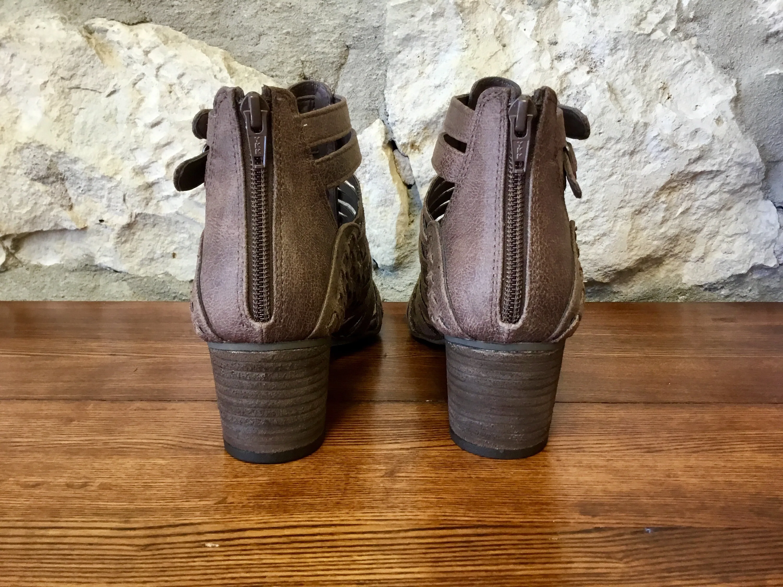 Ofanto Heeled Sandal