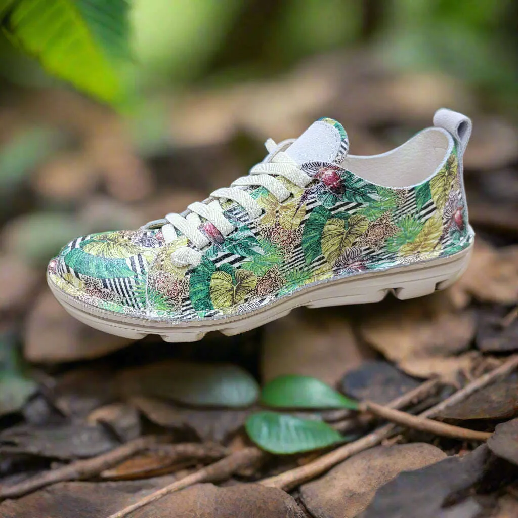 ON FOOT - AURORA - BOTANICA